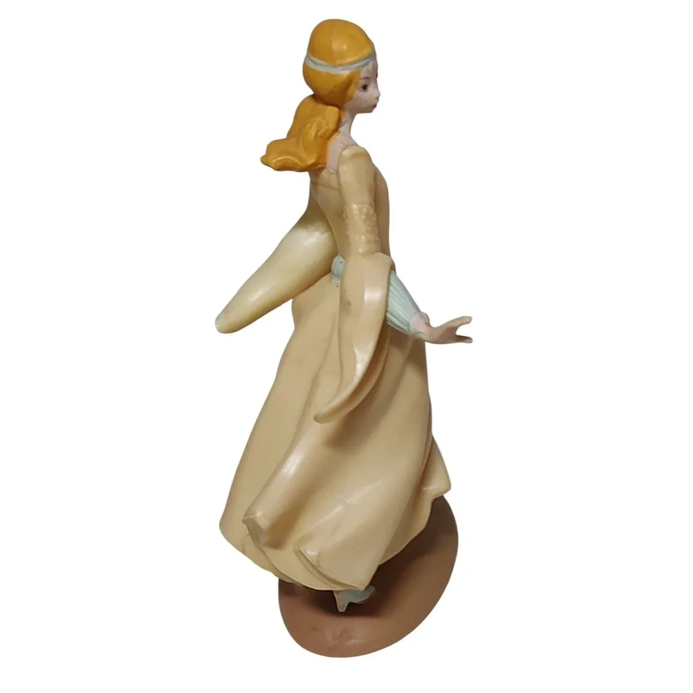 Cinderella Wilton Cake Topper‎ Decoration Collectible Figurine 1974  Five Inches